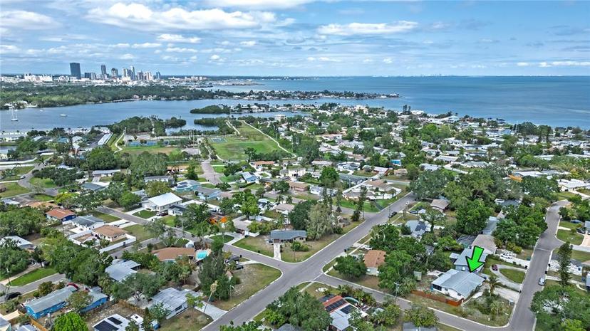 Picture of 3997 Porpoise Drive Se, St Petersburg FL 33705