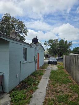 Picture of 1607 Stevensons Drive, Clearwater, FL 33755