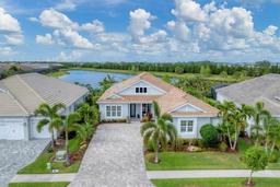 Picture of 8258 Grande Shores Drive, Sarasota, FL 34240