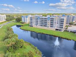 Picture of 960 Starkey Road Unit 7202, Largo, FL 33771