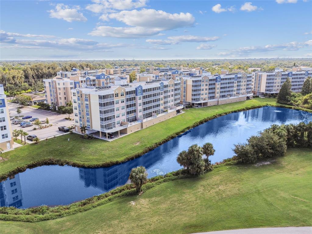 Picture of 960 Starkey Road Unit 7202, Largo, FL 33771