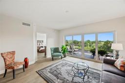 Picture of 960 Starkey Road Unit 7202, Largo, FL 33771