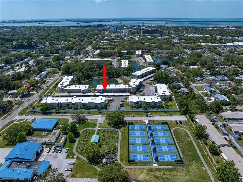 Picture of 948 Virginia Street Unit 202, Dunedin FL 34698