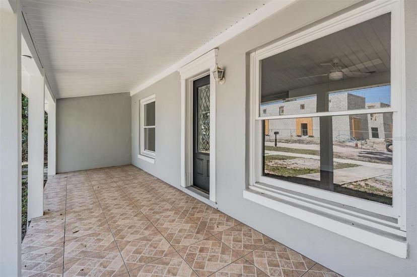 Picture of 805 E Elm Street, Tampa FL 33604