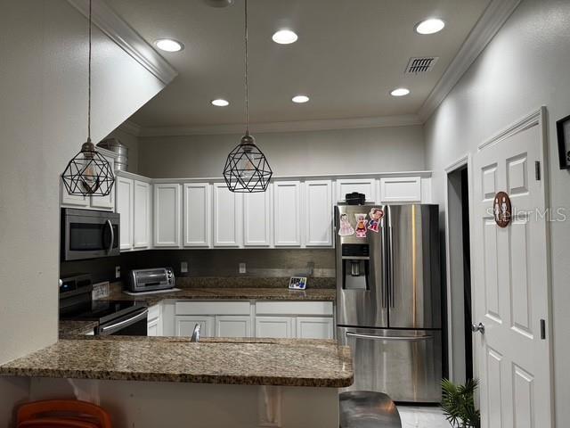 Picture of 417 Glastonbury Drive, Orlando FL 32825