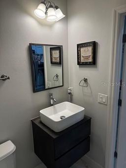 Picture of 417 Glastonbury Drive, Orlando, FL 32825