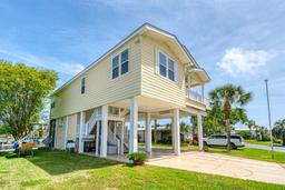 Picture of 30 Connie Drive, Crawfordville, FL 32327