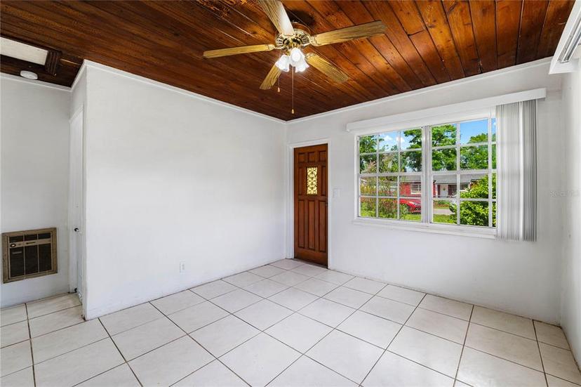 Picture of 2620 W Idlewild, Tampa FL 33614