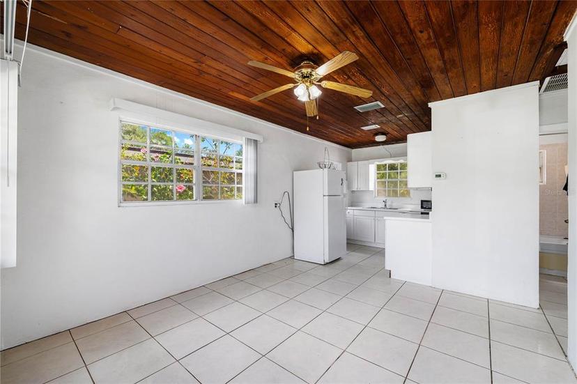 Picture of 2620 W Idlewild, Tampa FL 33614