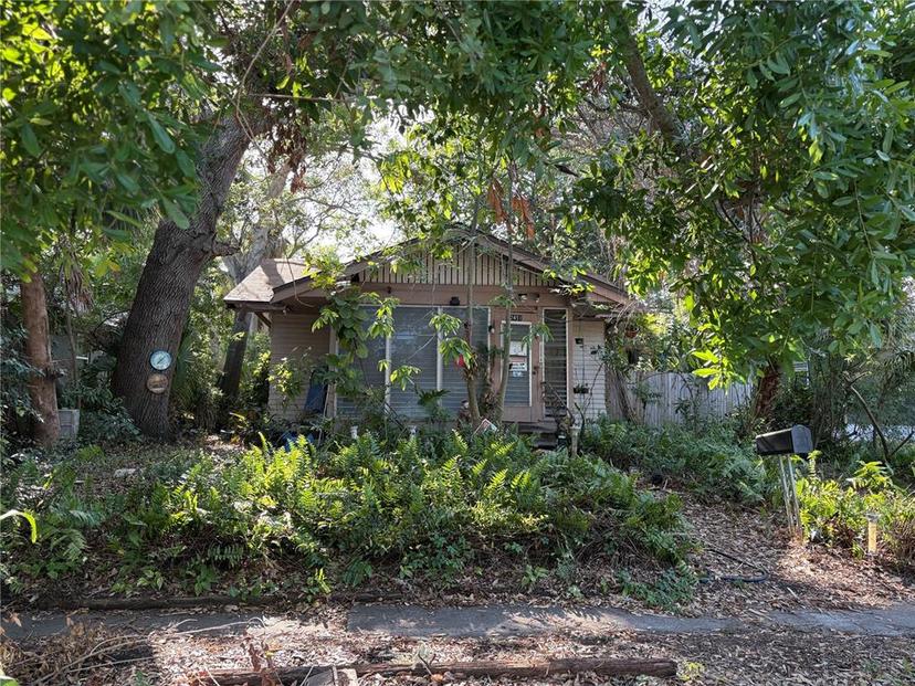 Picture of 2451 Quincy Street S, St Petersburg FL 33711