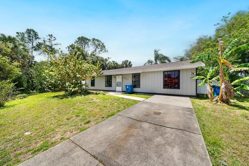 Picture of 682 De Groodt Road Sw, Palm Bay FL 32908