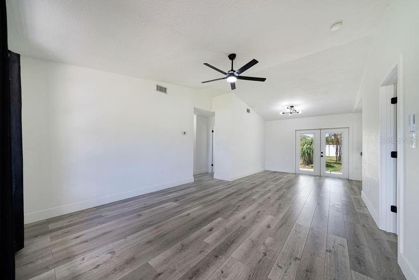 Picture of 682 De Groodt Road Sw, Palm Bay FL 32908