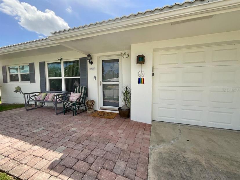 Picture of 3890 Mainlands Boulevard N, Pinellas Park FL 33782