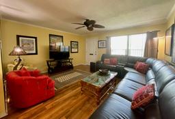 Picture of 3890 Mainlands Boulevard N, Pinellas Park, FL 33782