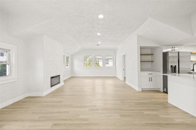 Picture of 5018 17Th Avenue N, St Petersburg FL 33710