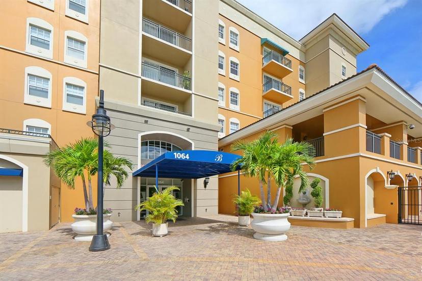 Picture of 1064 N Tamiami Trail Unit 1133, Sarasota FL 34236
