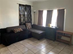 Picture of 726 14Th Ave S, St Petersburg, FL 33701