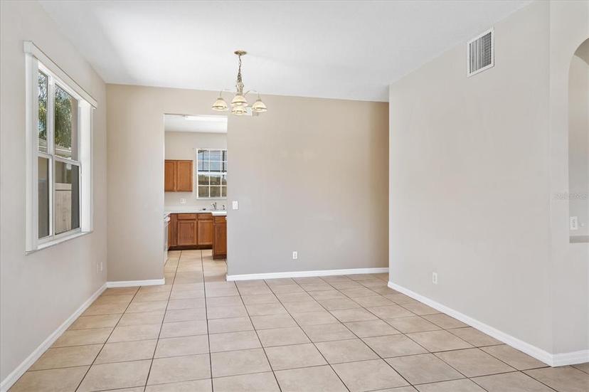 Picture of 2153 Mallard Creek Circle, Kissimmee FL 34743