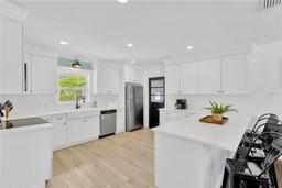 Picture of 4902 N Shirley Drive, Tampa, FL 33603