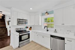 Picture of 4902 N Shirley Drive, Tampa, FL 33603