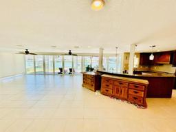 Picture of 795 119Th 795 119Th Avenue, Treasure Island, FL 33706