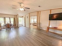 Picture of 193 SW Fox Place, Fort White, FL 32038