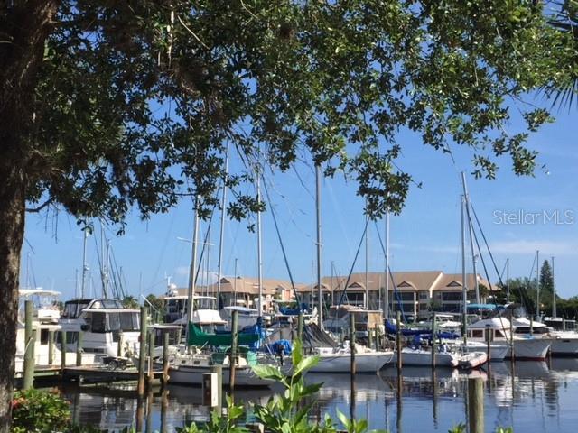 Picture of 3250 Southshore Drive Unit 53B, Punta Gorda FL 33955