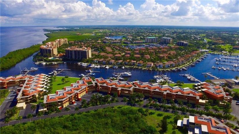 Picture of 3250 Southshore Drive Unit 53B, Punta Gorda FL 33955