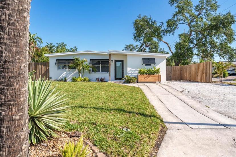 Picture of 4001 W North A Street, Tampa FL 33609