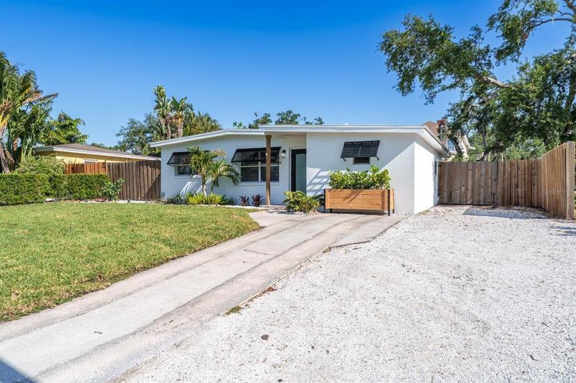 Picture of 4001 W North A Street, Tampa FL 33609
