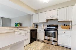 Picture of 13953 Fairway Island Drive Unit 621, Orlando, FL 32837