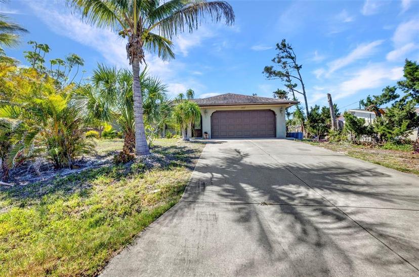 Picture of 1357 Le Pera Road, Englewood FL 34223