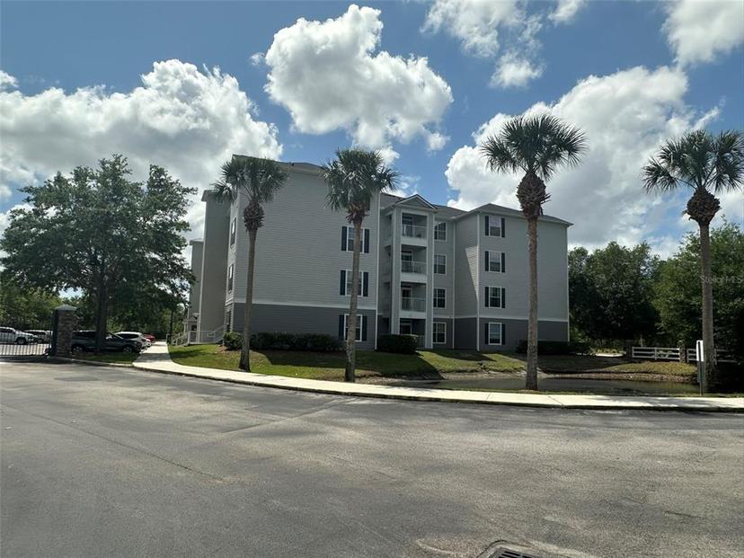 Picture of 3176 Feltrim Place Unit 203, Kissimmee FL 34747
