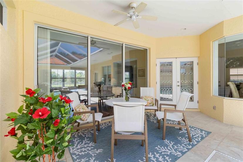 Picture of 7270 Alicante Drive Unit 3, Sarasota FL 34238