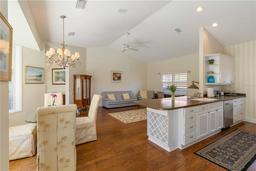 Picture of 7270 Alicante Drive Unit 3, Sarasota, FL 34238