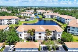 Picture of 800 San Lino Circle Unit 832, Venice, FL 34292