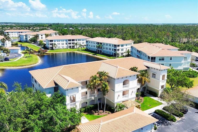 Picture of 800 San Lino Circle Unit 832, Venice FL 34292