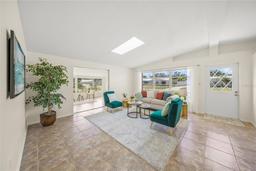 Picture of 2551 Waneta Drive, Sarasota, FL 34231