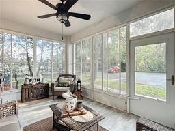 Picture of 949 SE Mayo Drive Unit 105, Crystal River, FL 34429