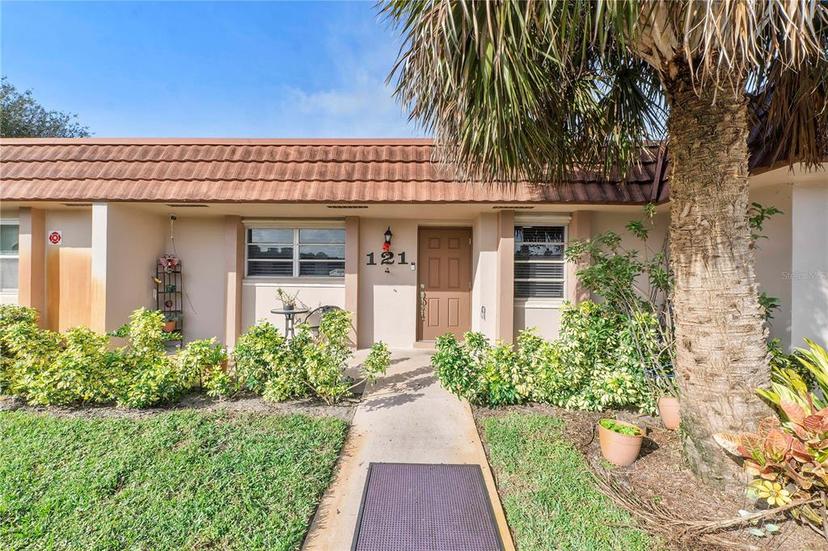 Picture of 5775 W Fernley Drive Unit 121, West Palm Beach FL 33415