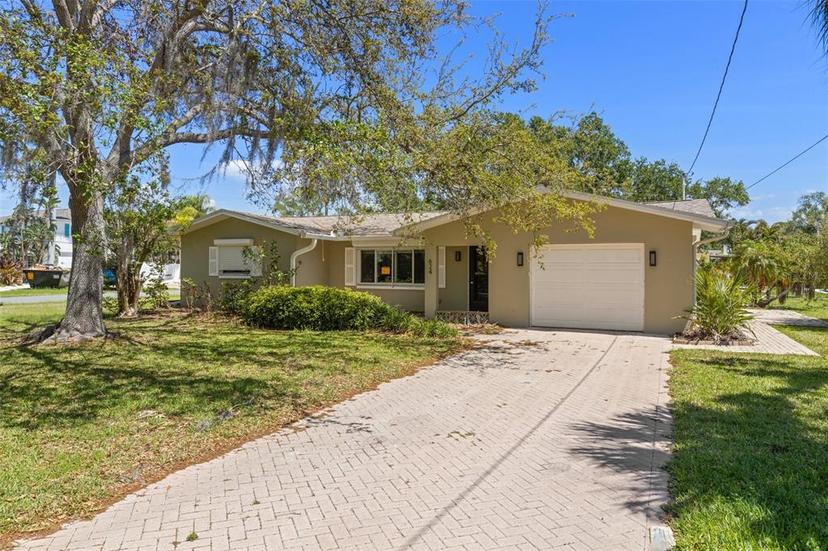 Picture of 624 Orange Street, Palm Harbor FL 34683