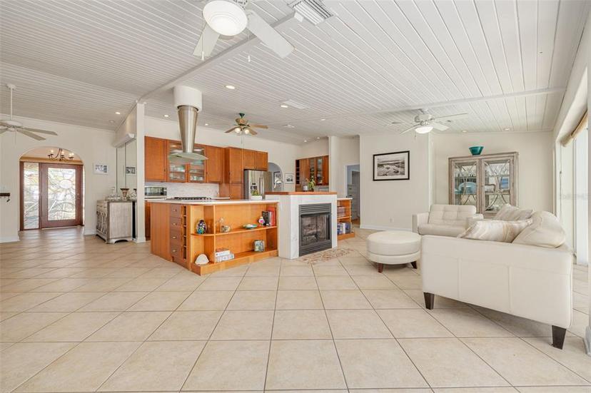 Picture of 4490 38Th Way S, St Petersburg FL 33711