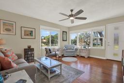 Picture of 2049 Broadway, Clearwater, FL 33755