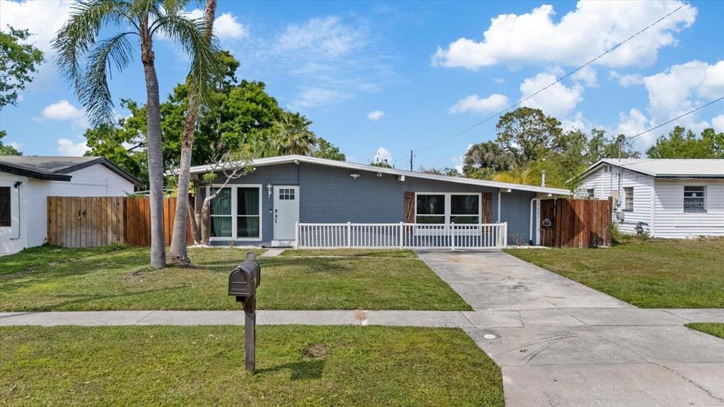 Picture of 4003 W Bay Avenue, Tampa, FL 33616