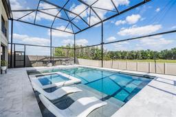 Picture of 14507 Woodland Spur Drive, Lithia, FL 33547
