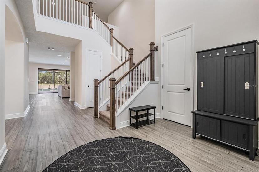 Picture of 14507 Woodland Spur Drive, Lithia FL 33547