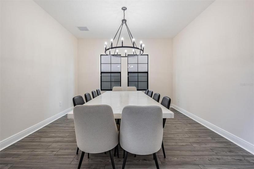 Picture of 14507 Woodland Spur Drive, Lithia FL 33547