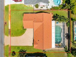 Picture of 315 Pine Breeze Drive, Edgewater, FL 32141