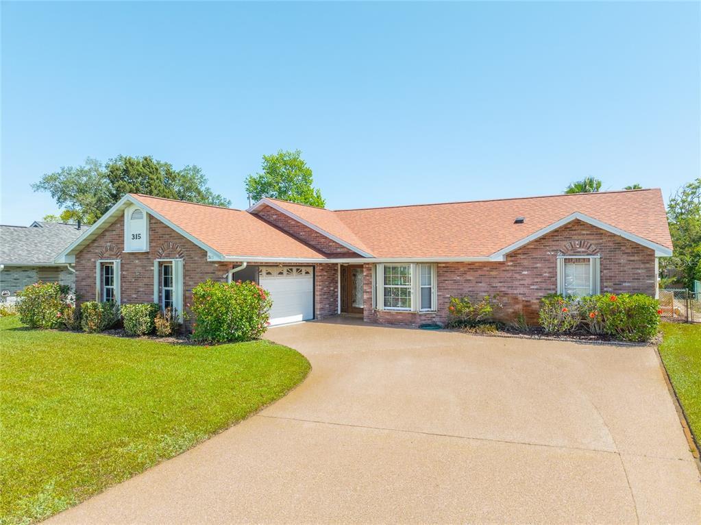 Picture of 315 Pine Breeze Drive, Edgewater, FL 32141