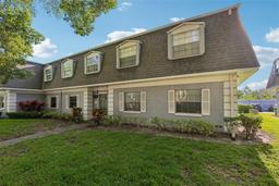 Picture of 1705 Belleair Forest Drive Unit B, Belleair, FL 33756